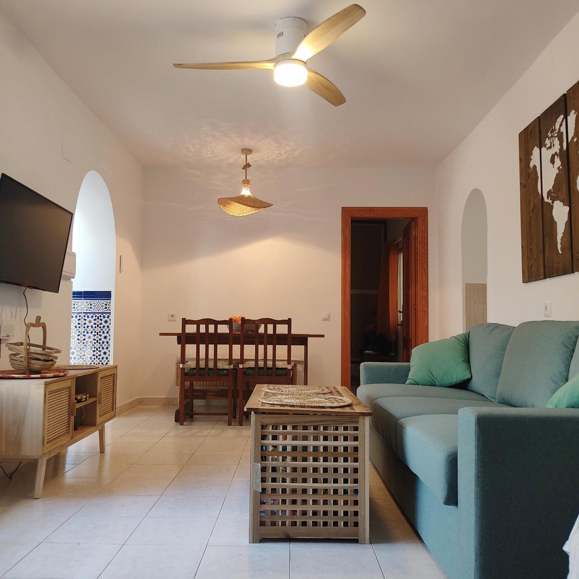 살로브레나 Acogedora Casa Familiar Con Patio 빌라 외부 사진